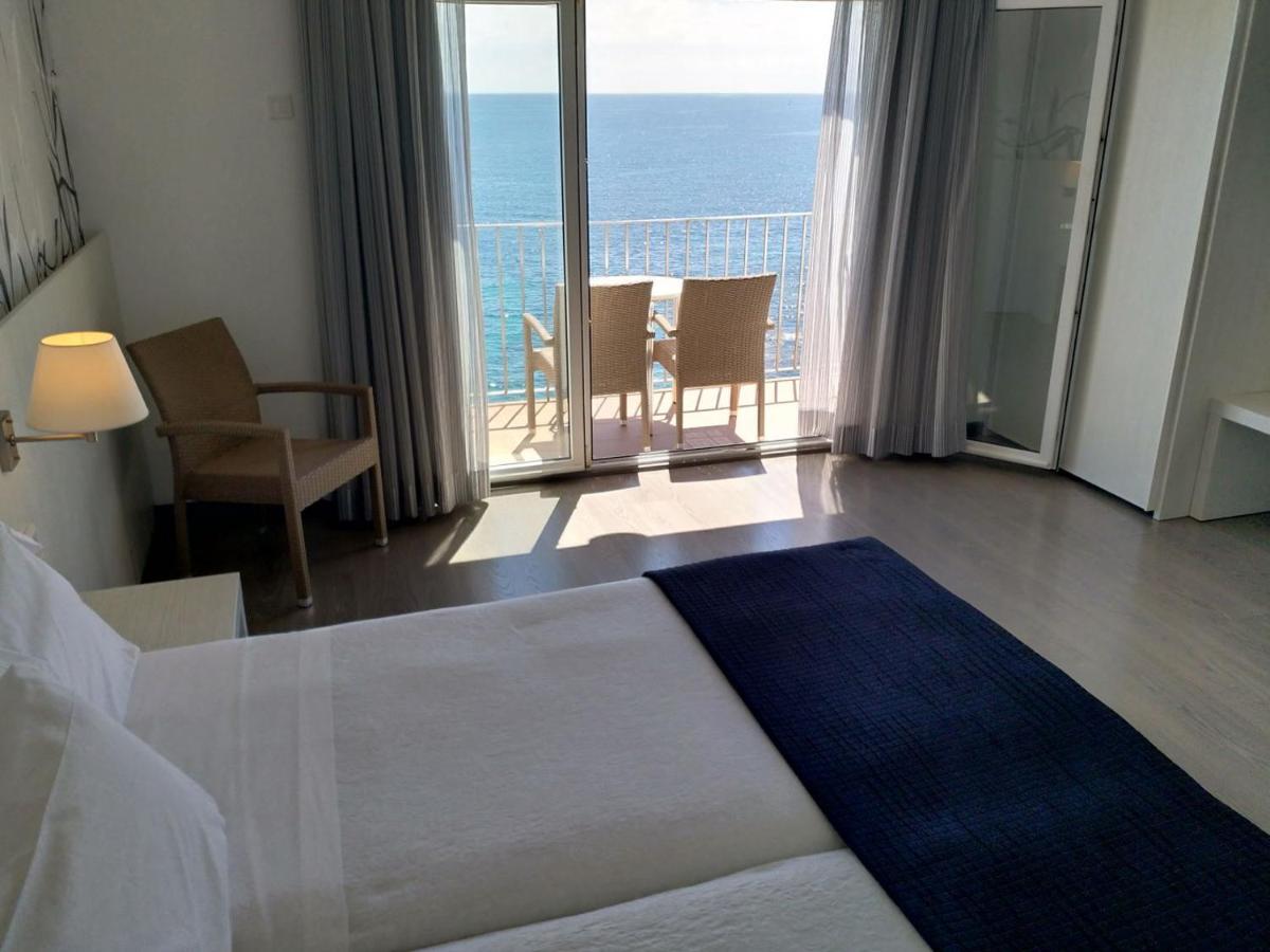 Hotel Mediterrani 칼레냐 데 팔라푸르헬 외부 사진